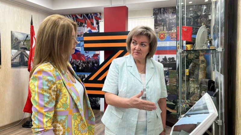 Министр культуры посетила Краеведческий музей Октябрьского района