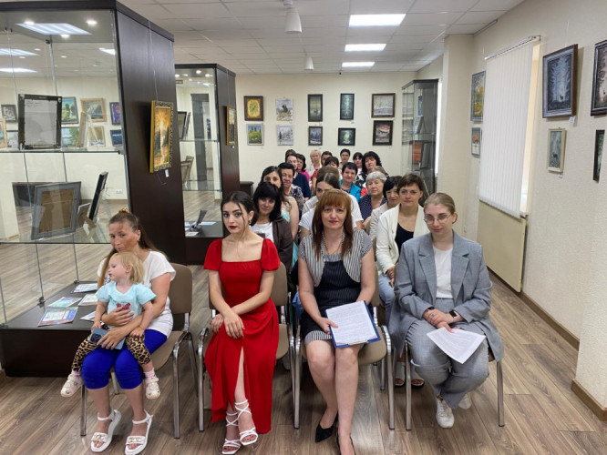 В Краеведческом музее Октябрьского района состоялось очередное заседание клуба молодой семьи " Вера, Надежда, Любовь" МУ "Октябрьский РДК"
